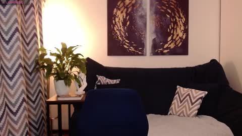 Snapshot of vivian_soul chatting on October 28, 3:25 pm Vivian online show from October 28, 3:25 pm