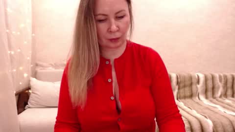 Snapshot of vivian_soul chatting on March 12, 4:57 pm Vivian online show from March 12, 4:57 pm