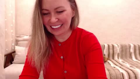 Snapshot of vivian_soul chatting on March 19, 3:49 pm Vivian online show from March 19, 3:49 pm