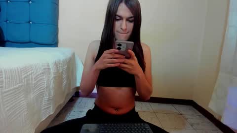instagram Viviana73215 online show from December 22, 1:08 pm