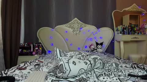 Vivian online show from January 17, 9:17 am