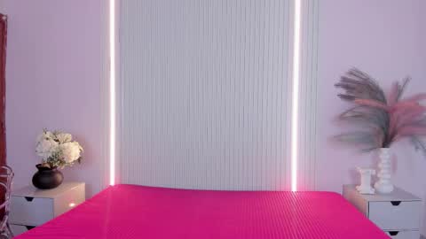 vivianowen9 online show from March 6, 12:12 pm