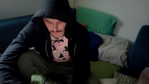 Snapshot of vivid_ether chatting on November 1, 1:13 pm Viv online show from November 1, 1:13 pm