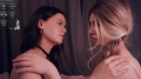 Nelly and Mari online show from July 31, 10:03 am