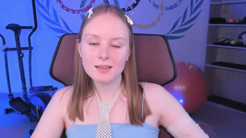 Vivien online show from December 19, 3:41 pm