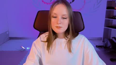 Vivien online show from December 25, 7:13 pm