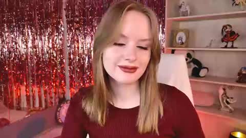 Snapshot of vivienleeigh chatting on June 26, 5:23 am Vivien online show from June 26, 5:23 am