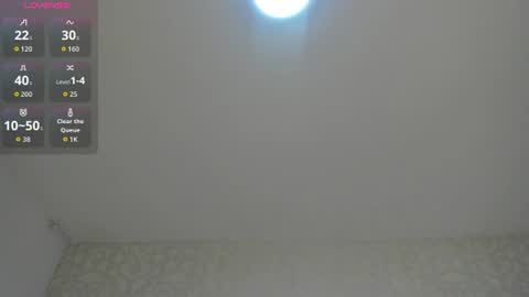 Snapshot of vivifit_08 chatting on August 1, 6:18 pm vivifit 08 online show from August 1, 6:18 pm