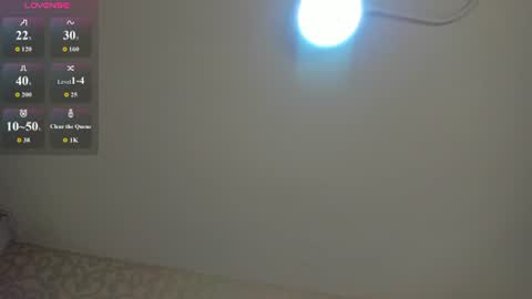 Snapshot of vivifit_08 chatting on August 4, 6:54 pm vivifit 08 online show from August 4, 6:54 pm