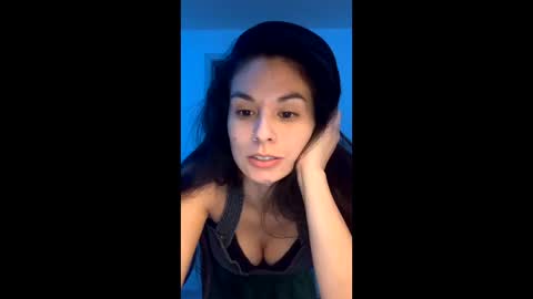 vixenblade online show from February 3, 6:22 am