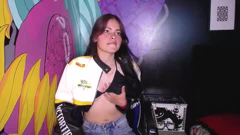 Snapshot of vixennp chatting on November 30, 3:54 am Vixennp online show from November 30, 3:54 am