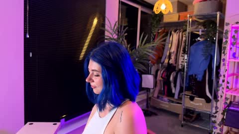 Snapshot of vixenp chatting on September 29, 6:24 pm Polly  Online mostly at 9pm-2am UK Time online show from September 29, 6:24 pm