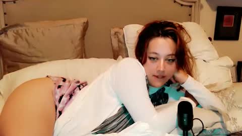 Snapshot of vixisdark chatting on December 16, 11:04 am vixisdark online show from December 16, 11:04 am