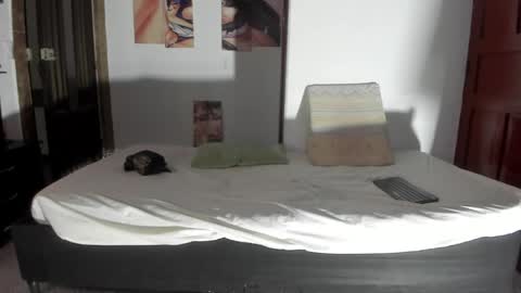 Snapshot of vlad__night chatting on June 7, 3:43 am Vlad online show from June 7, 3:43 am