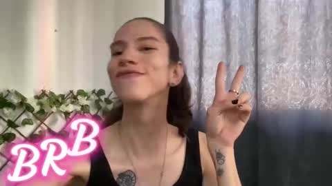 vodkadelulo online show from November 24, 8:52 pm