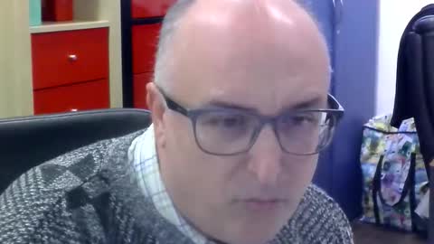 Snapshot of volpi72 chatting on November 26, 6:42 pm volpi72 online show from November 26, 6:42 pm