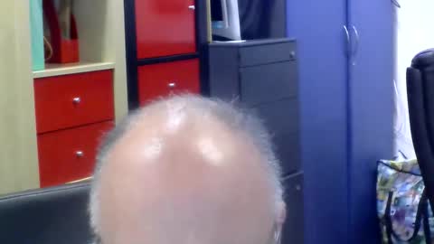 Snapshot of volpi72 chatting on December 18, 6:58 pm volpi72 online show from December 18, 6:58 pm