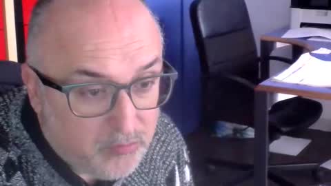 Snapshot of volpi72 chatting on April 3, 12:36 pm volpi72 online show from April 3, 12:36 pm
