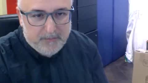 Snapshot of volpi72 chatting on April 11, 12:31 pm volpi72 online show from April 11, 12:31 pm