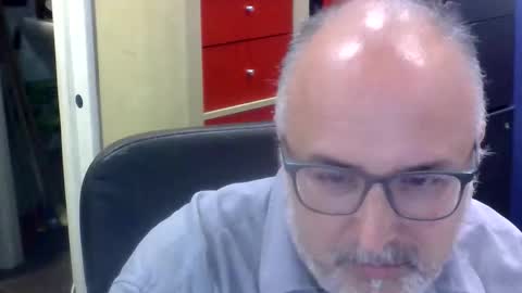 Snapshot of volpi72 chatting on April 23, 6:21 pm volpi72 online show from April 23, 6:21 pm