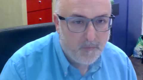 Snapshot of volpi72 chatting on May 21, 5:31 pm volpi72 online show from May 21, 5:31 pm
