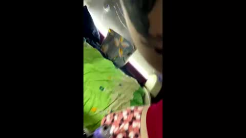 Snapshot of volshebnik_130 chatting on January 21, 11:13 pm Volshebnik1302 online show from January 21, 11:13 pm