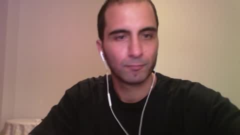 Snapshot of volve5 chatting on April 19, 6:32 pm volve5 online show from April 19, 6:32 pm