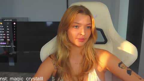 Snapshot of vopooo chatting on July 28, 12:48 pm Aliceinst magic crystalll online show from July 28, 12:48 pm