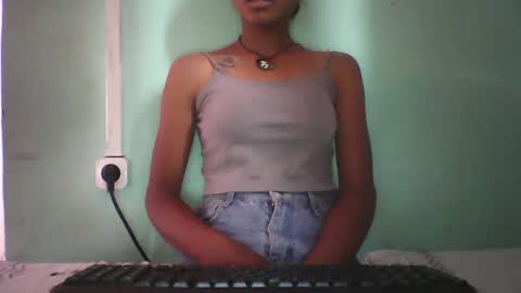 vounialdy online show from January 31, 5:30 am