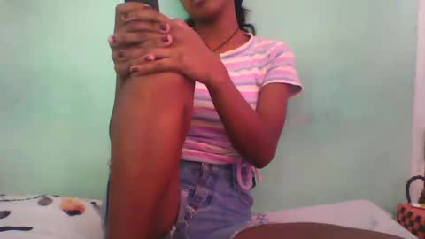 vounialdy online show from February 12, 5:37 am