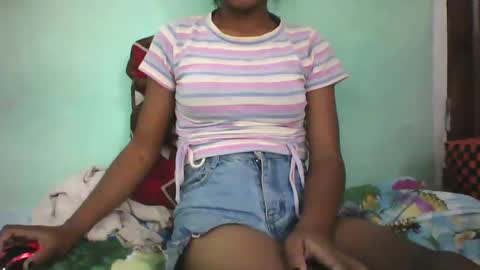 vounialdy online show from February 24, 7:09 pm