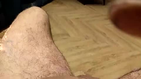 Snapshot of voyeur1391365 chatting on October 18, 6:05 am voyeur1391365 online show from October 18, 6:05 am