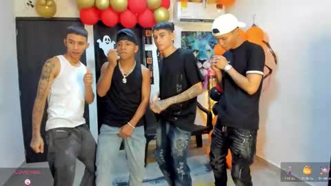 voyeurism_guys online show from October 25, 11:10 pm