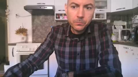 Snapshot of vozd chatting on April 7, 10:05 am sweetcock online show from April 7, 10:05 am