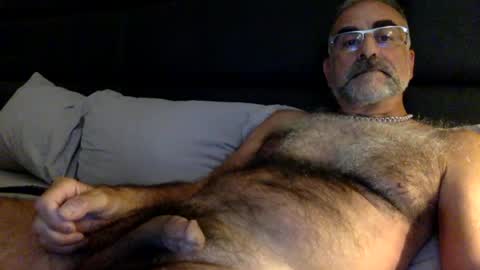 Snapshot of vpc chatting on August 1, 10:14 am Enjoy guys of all ages if you are not on cam please dont ask for requests if i dont respond dont think im ignoring you i online show from August 1, 10:14 am