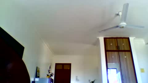 vvelvet_vixen online show from April 2, 7:39 am