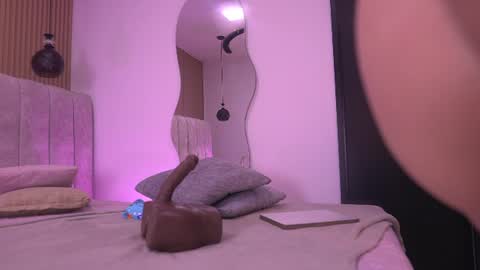 Violeta online show from July 8, 3:11 am