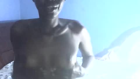 vvuuvvu online show from March 3, 3:51 pm