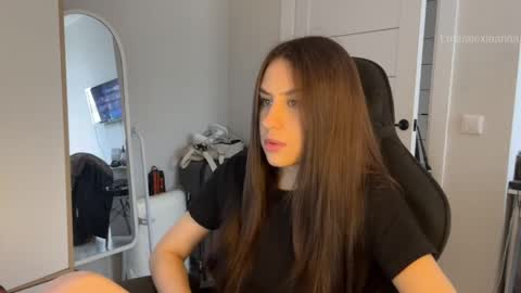 Arina online show from May 6, 8:41 am