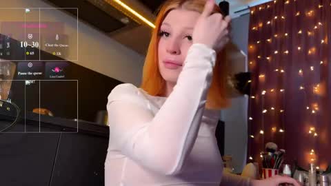 Snapshot of vynila chatting on May 9, 10:53 am ILONA A week goal new laptop online show from May 9, 10:53 am