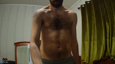 w0lf_359 online show from December 16, 5:27 am