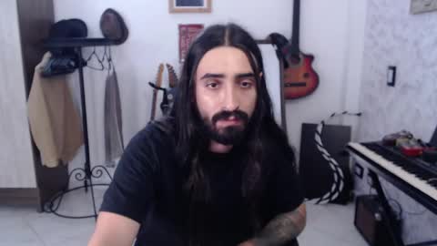 Snapshot of wake_and_bakee chatting on May 13, 8:49 pm John online show from May 13, 8:49 pm
