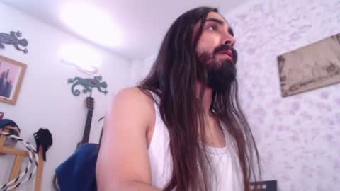 Snapshot of wake_and_bakee chatting on June 14, 8:22 pm John online show from June 14, 8:22 pm