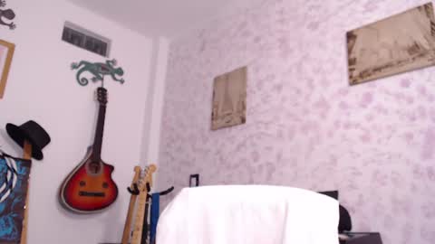Snapshot of wake_and_bakee chatting on July 26, 12:41 am John online show from July 26, 12:41 am
