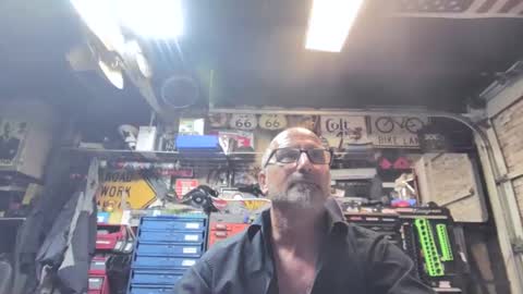 wakesblowinclouds online show from September 21, 11:12 am