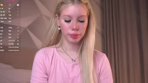  Lina online show from May 1, 10:03 pm