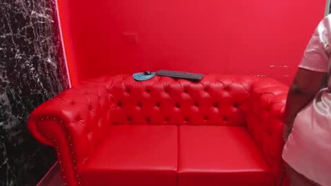 waleska   online show from October 26, 12:00 pm