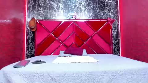 Snapshot of waleskabbw_ass chatting on June 16, 11:35 am waleska online show from June 16, 11:35 am