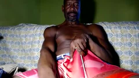 Snapshot of waleswusup chatting on January 8, 3:28 pm Champion Lover online show from January 8, 3:28 pm