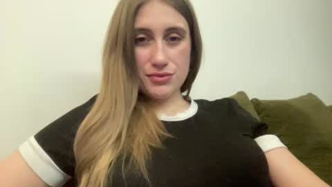 walkiria19 online show from February 10, 6:56 pm